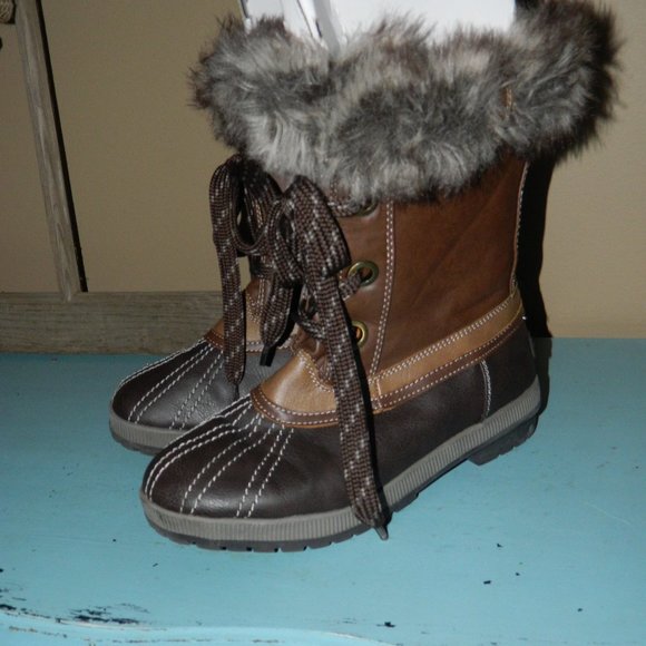 London Fog Milly Duck Boots Size 10 - Picture 1 of 9